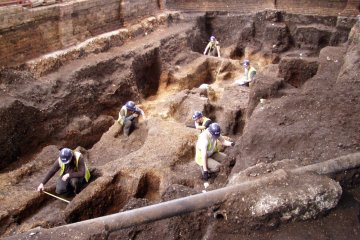 Наткнулись случайно: археологи раскопали старейшую мечеть в мире (фото)