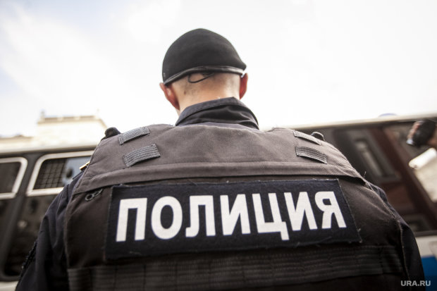 Полиция задержала группировку, которая много лет контролировала половину Украины