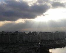 Солнце и тучи устроят борьбу на небе: какая погода ожидает Киев 5 июня