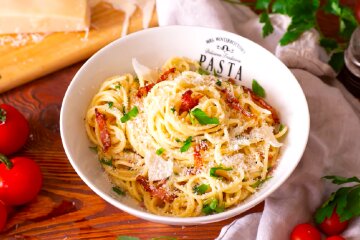 Спагетти, макароны. Фото: YouTube