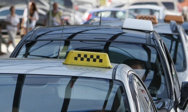 В Киеве появится бесплатное такси: кто сможет им воспользоваться