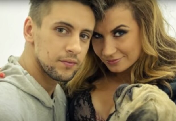 Ирина и Дмитрий Монатик. Фото: скриншот YouTube-видео