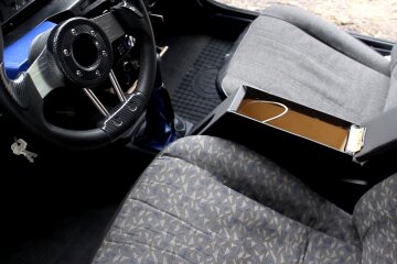 Салон "Таврии". Фото: Youtube