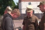 Представники ТЦК. Фото: скріншот YouTube-відео