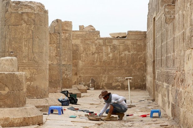 Археологи нашли десятки древнеегипетских мумий, некоторые были в загадочных гробах