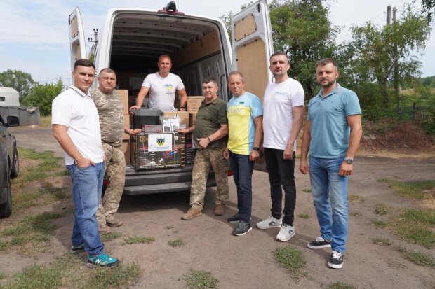 БФ молодіжної ініціативи «Надія» передав системи РЕБ, тепловізори, засоби живлення та звʼязку на донецький напрямок 