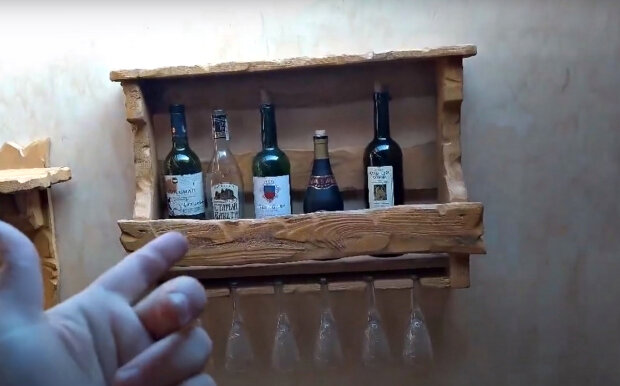 Алкогольные напитки. Фото: скриншот YouTube-видео.
