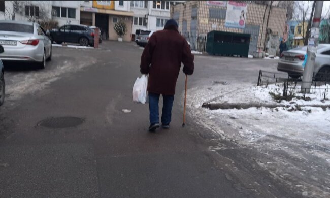 Індексація пенсій шокувала українців: чому доплати виявилися копійками і як реально збільшити виплати