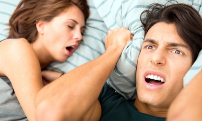 Ученые развеяли мифы: храпеть опасно, пить вредно, недосыпание губит наверняка