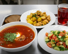 Жителів Києва забезпечуватимуть їжею та водою - безкоштовно: місто створює спецрезерв