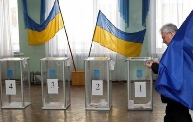 Зарегистрировались уже восемь кандидатов: кто метит на главное место в Киеве, имена