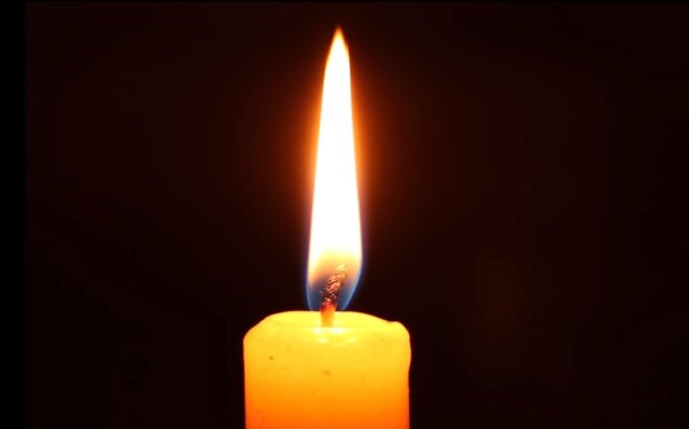 Траурная свеча. Фото: Youtube