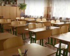 Уроки на удаленке: в Одесской области "красная" зона, школы закрыты