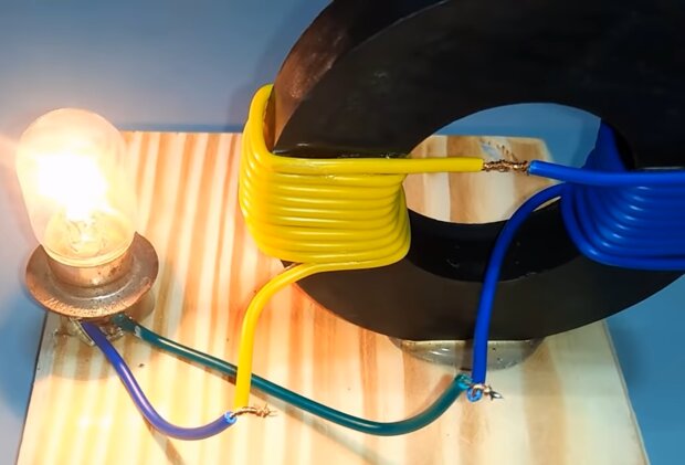 Электричество.  Фото: скриншот YouTube-видео