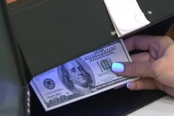 Курс доллара. Фото: скриншот youtube-видео