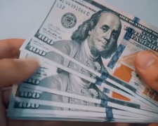 Українцям розповіли, що буде з курсом долара у грудні