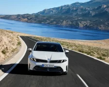 Новый электрический седан BMW i3 First Edition