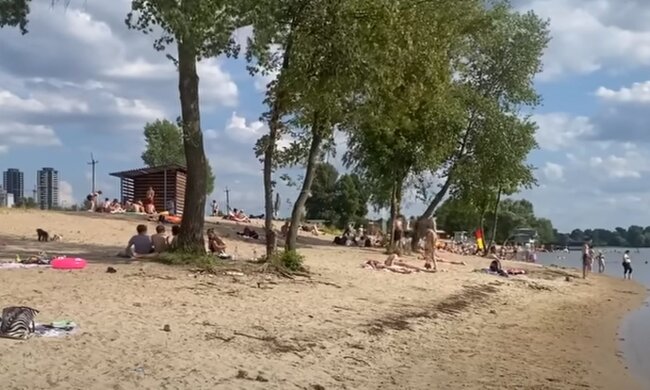 Пляж. Фото: скриншот YouTube-видео