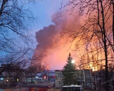 На болотах мощные взрывы: в московской области разнесло ГРЭС