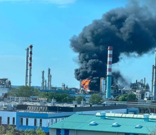 Вибух на заводі MOL в Угорщині, є загиблий