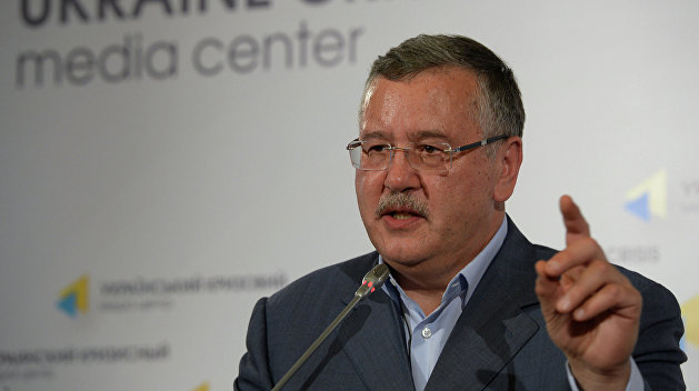 У Гриценко требуют уволить руководство полиции после убийства копами известного активиста