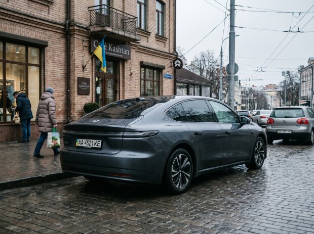 BYD Great Han флагманський седан преміум електромобіль