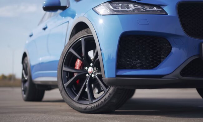 Jaguar F-Pace SVR. Фото: Youtube