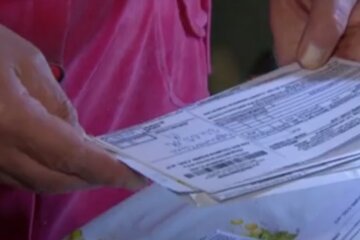 Платежки. Фото: скриншот YouTube