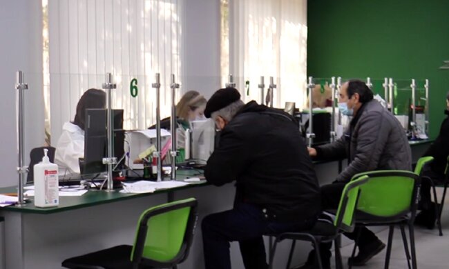 Пенсионерам рассказали, какую справку нужно предоставить для оформления субсидии. Фото: YouTube