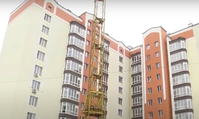 Новострой. Фото: скриншот Youtube