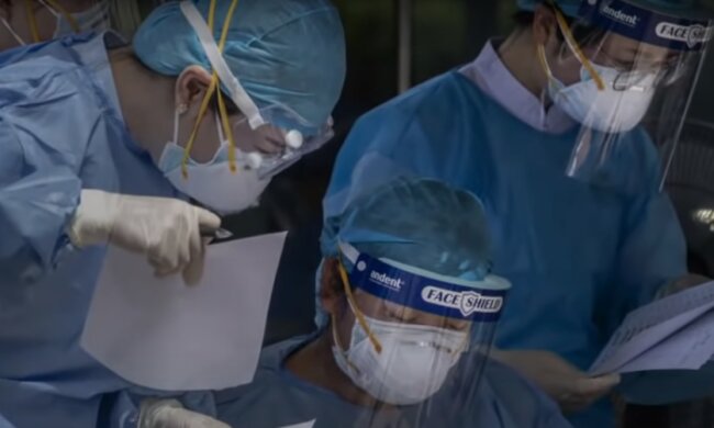 В ВОЗ предупредили о новой волне коронавируса. Фото: скриншот YouTube