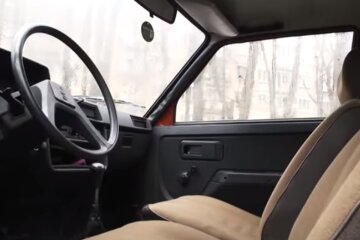Салон ЗАЗ. Фото: скриншот YouTube-видео