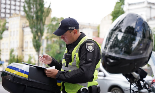 Водіям потрібно перевірити свій номер - поліція може виписати штраф та забрати права