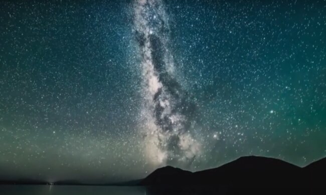 Звездное небо. Фото: YouTube, скрин