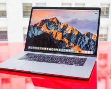 Запеченное яблоко: уже второй подряд MacBook Pro загорелся без видимой причины
