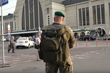 Военнослужащий. Фото: скриншот YouTube-видео