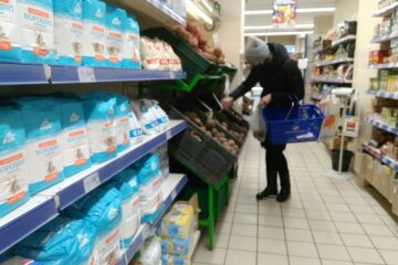 Супермаркет. Фото: Стена