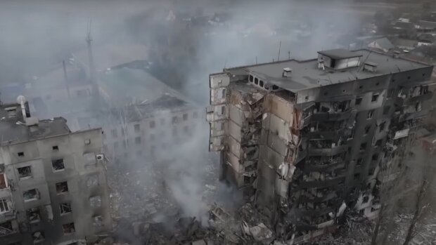Мариуполь после атаки рашистов. Фото: YouTube, скрин