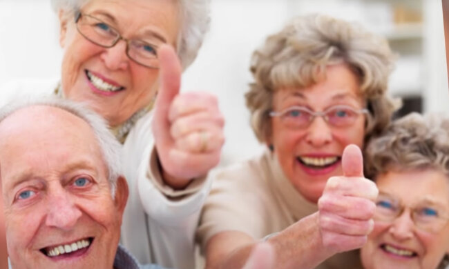 Похилі люди. Фото: youtube.com