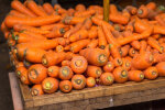 Продукты питания с ценниками в украинском супермаркете