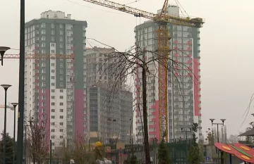 Строительство домов. Фото: скриншот YouTube