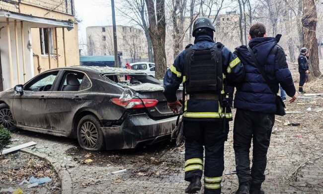 Ад в Кривом Роге: орки атаковали балистикой - разрушено учебное заведение, есть погибшие