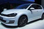 Volkswagen обновит популярную модель авто: названа дата выпуска