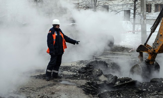 Прорыв теплотрассы, фото: vesti.ru