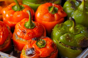 Фарширований перець. Фото: YouTube