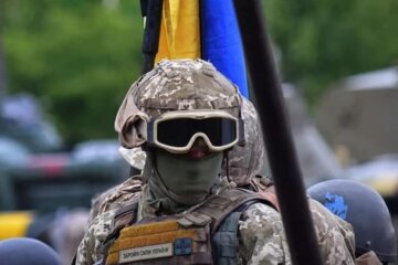 Украинские военные.  Фото: скриншот YouTube-видео