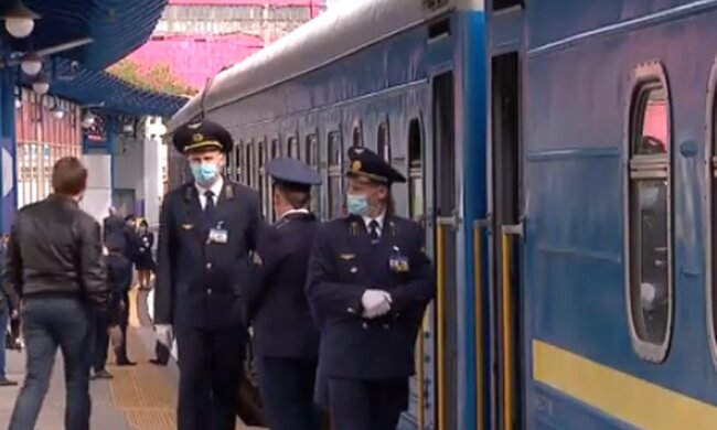 Поезд Укрзализныци. Фото: скриншот YouTube-видео