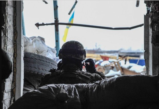 Траурный день: на Донбассе украинские военные медики попали под роковой обстрел. Подробности
