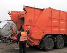 Сміттєвий контейнер на вулиці Миколаєва