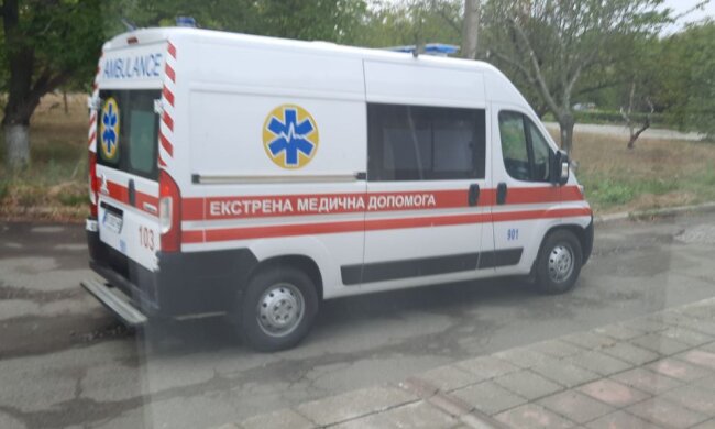 Пекельне сонце в Україні: з людей почала злазити шкіра, опіки, як при пожежі